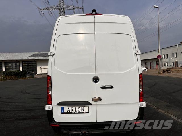 Mercedes-Benz e Sprinter L2H2 Kastenwagen/47KW/AC/Kamera Panel vanlar