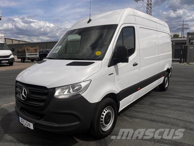 Mercedes-Benz e Sprinter L2H2 Kastenwagen/47KW/AC/Kamera Panel vanlar