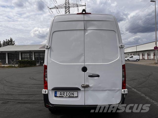 Mercedes-Benz e Sprinter L2H2 Kastenwagen/47KW/AC/Kamera Panel vanlar