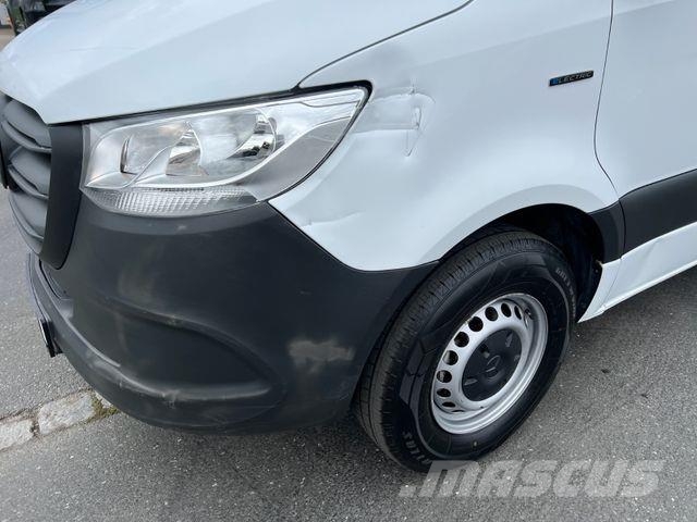 Mercedes-Benz e Sprinter L2H2 Kastenwagen/56KW/AC/Kamera Pakettiautot