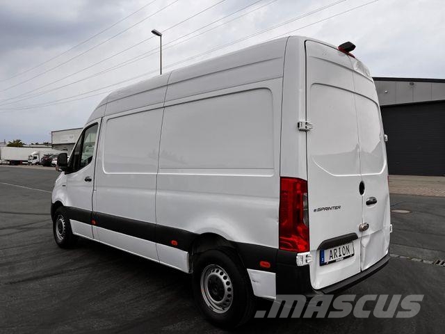 Mercedes-Benz e Sprinter L2H2 Kastenwagen/56KW/AC/Kamera Pakettiautot