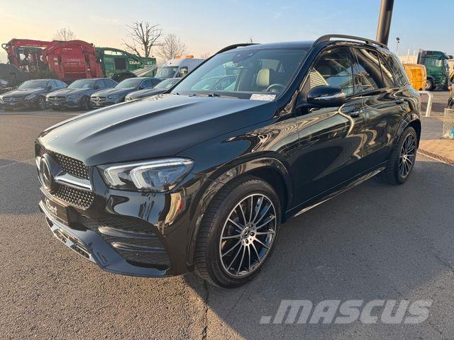 Mercedes-Benz GLE 300 d AMG BURM+AHK+AIRM+PANO+MEMORY+21" Pik up kamioni