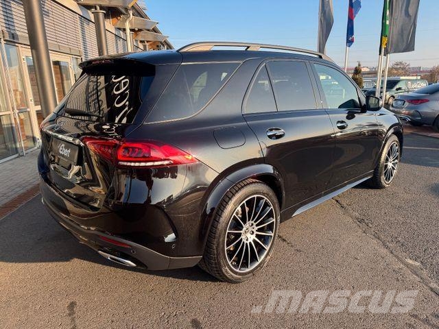 Mercedes-Benz GLE 300 d AMG BURM+AHK+AIRM+PANO+MEMORY+21" Pik up kamioni