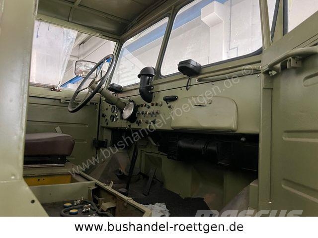 Mercedes-Benz L 315/LKW Abschlepper m. Kran/Oldtimer Bergungsfahrzeuge