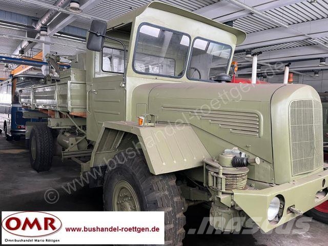 Mercedes-Benz L 315/LKW Abschlepper m. Kran/Oldtimer Bergungsfahrzeuge