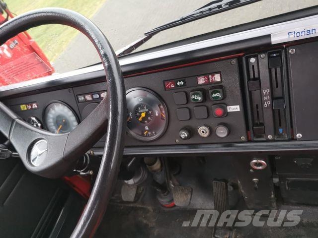 Mercedes-Benz LP813 TLF 8/18 Tanklöschfahrzeug/Feuerwehr Box body