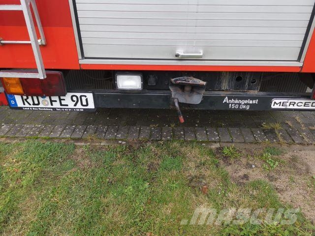 Mercedes-Benz LP813 TLF 8/18 Tanklöschfahrzeug/Feuerwehr Box body