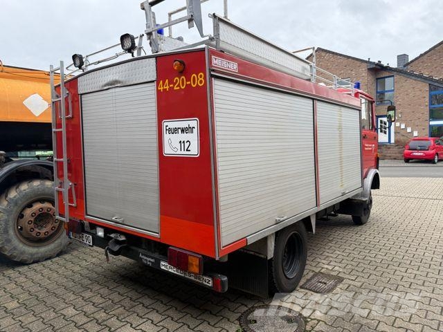 Mercedes-Benz LP813 TLF 8/18 Tanklöschfahrzeug/Feuerwehr Box body
