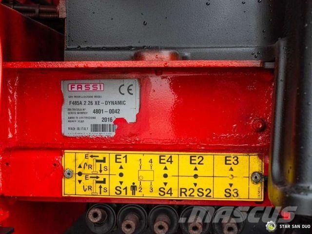 Mercedes-Benz MERCEDES BENZ Arocs 3251 8x4 Fassi F 485A.2.26 C وحدات الجر