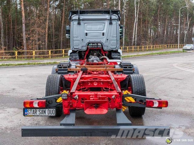 Mercedes-Benz MERCEDES BENZ ANTOS 2535 6x2 Chassis Camiones con chasís y cabina