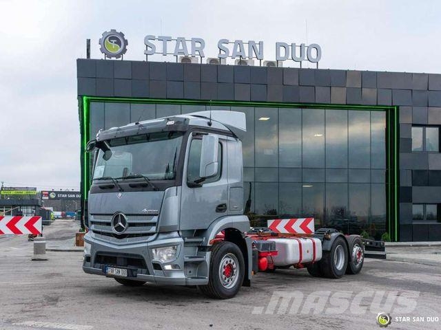 Mercedes-Benz MERCEDES BENZ ANTOS 2535 6x2 Chassis Camiones con chasís y cabina