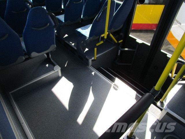 Mercedes-Benz O 550 Integro/50 Sitze/Schalter المركبة