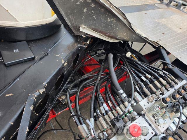 Mercedes-Benz P 250 BK Palfinger Unfall Nostolava-autot
