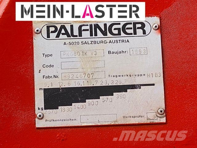 Mercedes-Benz Palfinger PK 680 TK 26,7 m-max.2.410 kg -Funk FB Camiones grúa