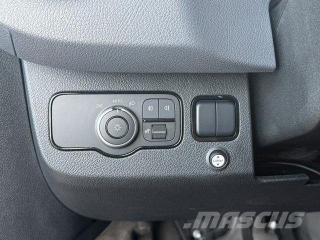 Mercedes-Benz SODIAK HORSE 2 Pferde Luxus Sprinter Dzīvnieku pārvadāšanas transports