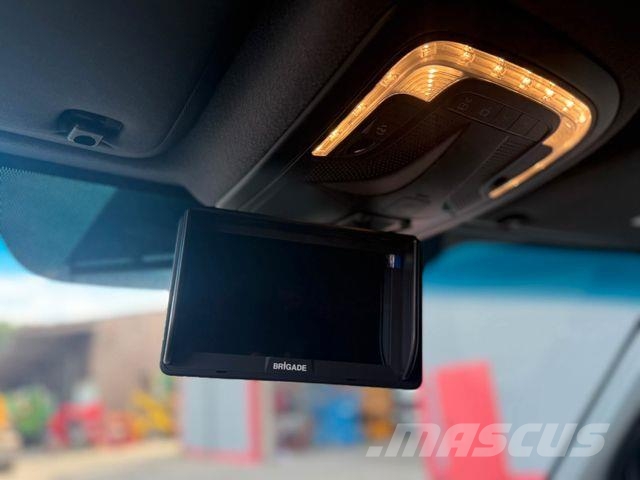 Mercedes-Benz SODIAK HORSE 2 Pferde Luxus Sprinter Dzīvnieku pārvadāšanas transports