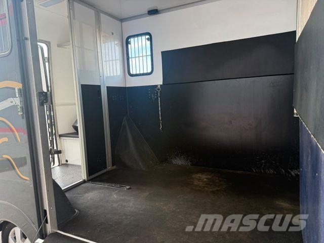 Mercedes-Benz SODIAK HORSE 2 Pferde Luxus Sprinter Dzīvnieku pārvadāšanas transports