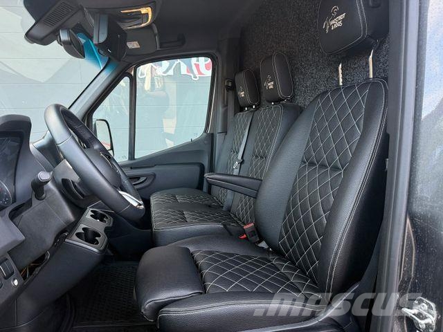 Mercedes-Benz SODIAK HORSE 2 Pferde Luxus Sprinter Dzīvnieku pārvadāšanas transports