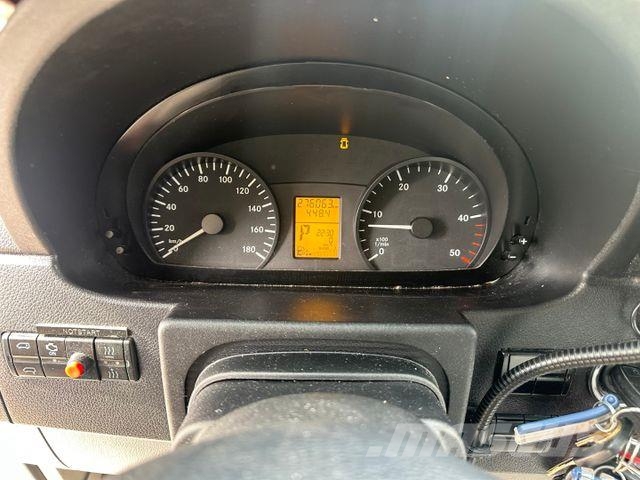 Mercedes-Benz Spinter 319 CDI **3 x Auf Lager** Ambulanssit