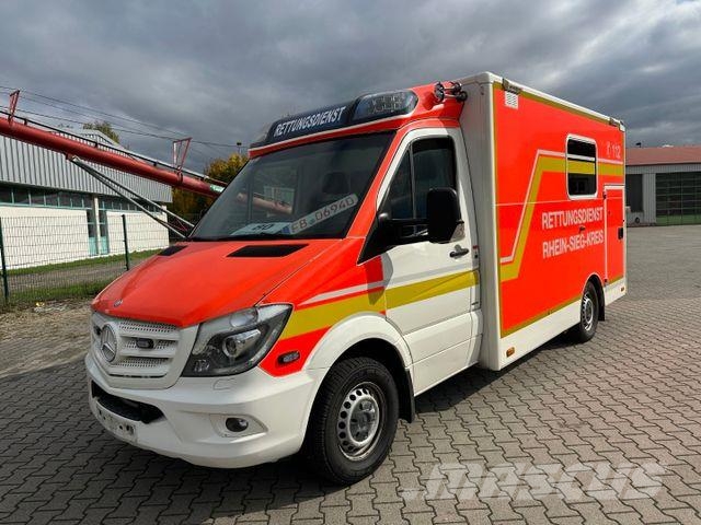 Mercedes-Benz Spinter 319 CDI **3 x Auf Lager** Ambulanssit