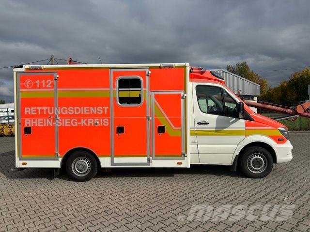 Mercedes-Benz Spinter 319 CDI **3 x Auf Lager** Ambulanssit