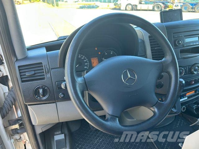 Mercedes-Benz Sprinter 516 / RTW / Trage Liege Ασθενοφόρα