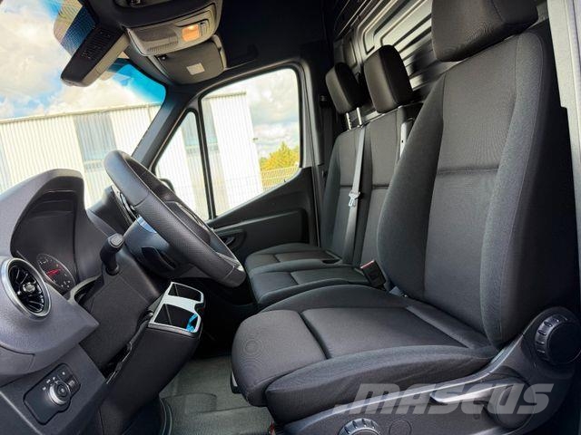 Mercedes-Benz Sprinter 317 CDI 9G 3665 AHK3,5to Schwingsitz Pakettiautot