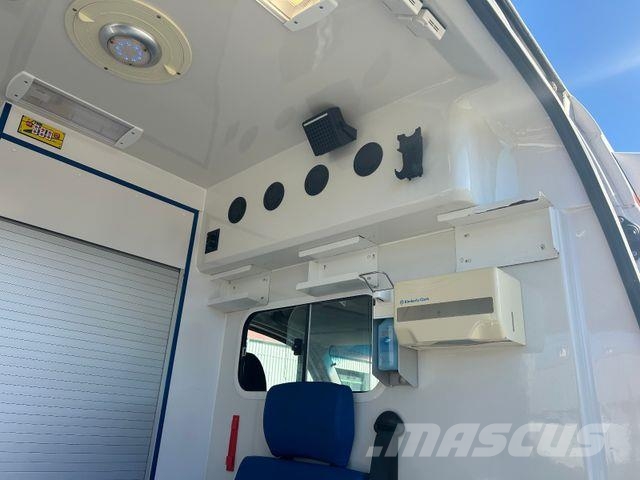 Mercedes-Benz Sprinter 316 / Trage Liege Rampe Ambulances