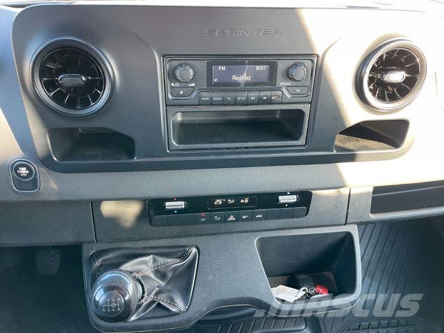Mercedes-Benz Sprinter 316 CDI DoKa 2.7m Pritsche/ AC/ 7 Sitze 픽업/드롭사이드