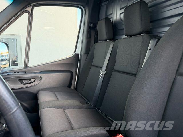 Mercedes-Benz Sprinter 317 CDI Werkstatt-Regal Stdheiz AHK3,5t Carrinhas de caixa fechada
