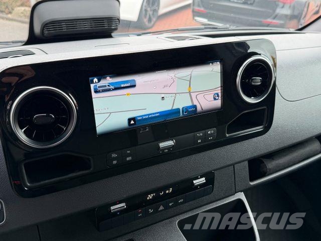 Mercedes-Benz Sprinter 317 CDI 9G 3665 Kamera LED Schwingsitz شاحنة مقفلة