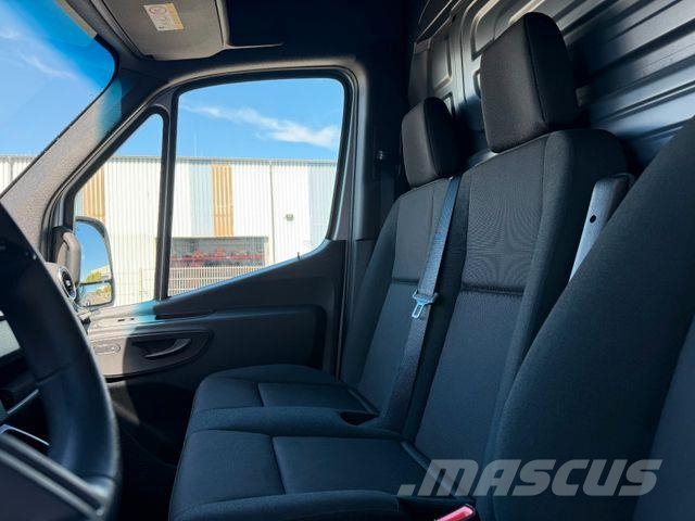 Mercedes-Benz Sprinter 319 CDI 4x4 3665 Klima AHK Kamera Pakettiautot