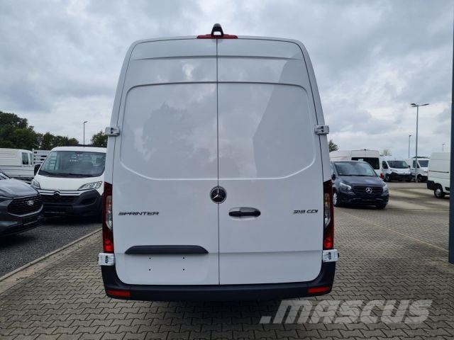 Mercedes-Benz Sprinter 319 Kasten Pro ExtraLang L4H2 KAMERA شاحنة مقفلة