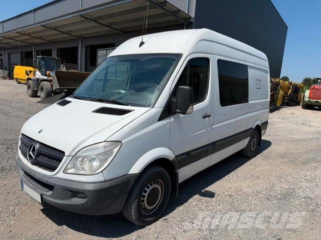 Mercedes-Benz Sprinter II Kasten 316 CDI mit AHK شاحنة مقفلة