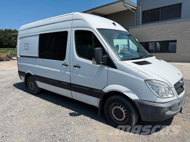 Mercedes-Benz Sprinter II Kasten 316 CDI mit AHK شاحنة مقفلة