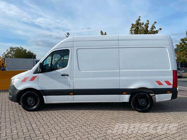 Mercedes-Benz Sprinter 316 CDI L2H2/ Autom./ AC/ Navi/ AHK 3.5 Gesloten bedrijfswagens
