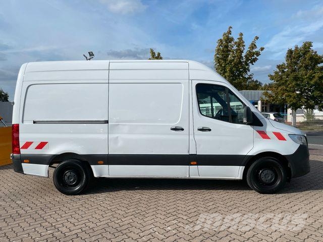 Mercedes-Benz Sprinter 316 CDI L2H2/ Autom./ AC/ Navi/ AHK 3.5 Gesloten bedrijfswagens