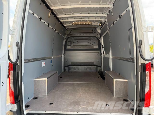 Mercedes-Benz Sprinter 317 CDI 9G 3665 AHK3,5to Schwingsitz Pakettiautot