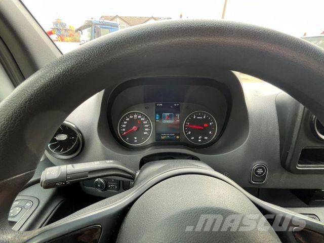 Mercedes-Benz Sprinter 316 CDI Standardkoffer LBW 4,4m+LBW Anders