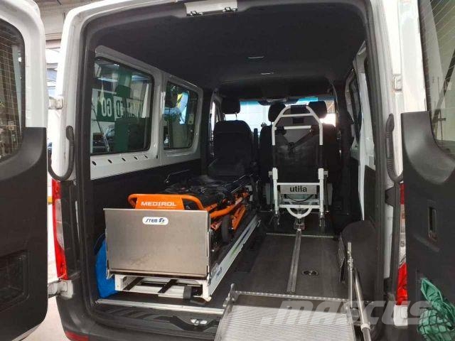 Mercedes-Benz Sprinter 215 CDI 9G Krankentransport Rešilni avtomobili