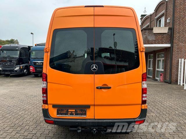 Mercedes-Benz Sprinter II Kasten 313CDI 4x2 شاحنة مقفلة