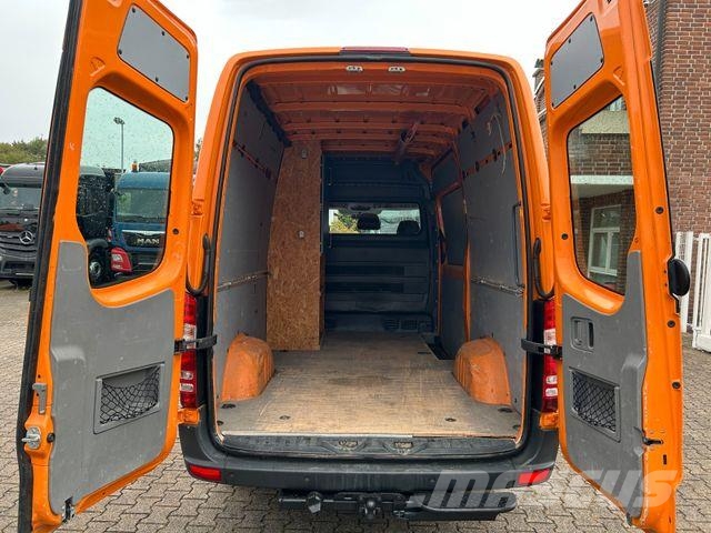 Mercedes-Benz Sprinter II Kasten 313CDI 4x2 شاحنة مقفلة