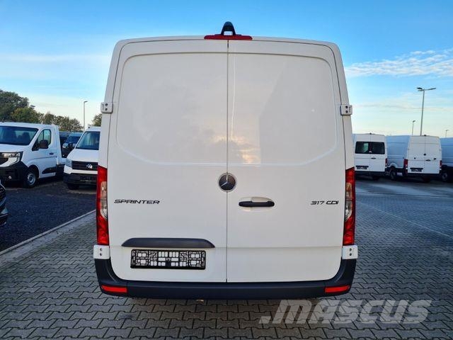 Mercedes-Benz Sprinter 317 Kasten RWD Pro L2H1 Dostavna vozila / kombiji