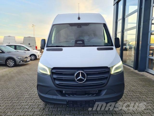 Mercedes-Benz Sprinter 317 Kasten RWD Pro L2H2 Dostavna vozila / kombiji