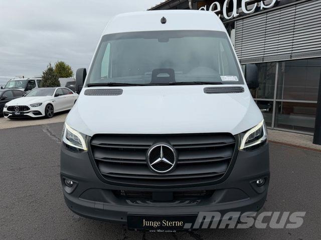 Mercedes-Benz Sprinter 317 CDI 9G 3665 Kamera LED Schwingsitz شاحنة مقفلة