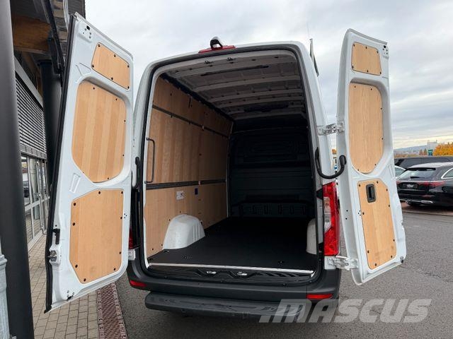 Mercedes-Benz Sprinter 317 CDI 9G 3665 Kamera LED Schwingsitz شاحنة مقفلة