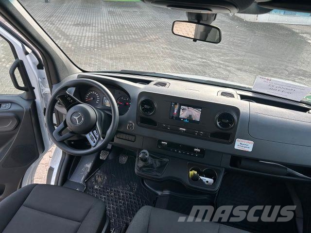Mercedes-Benz Sprinter 311 Mobility 23 LIFT KLIMAT Rollstuhl Minibuses