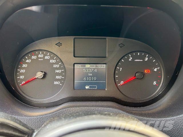 Mercedes-Benz Sprinter 311 Mobility 23 LIFT KLIMAT Rollstuhl Minibuses
