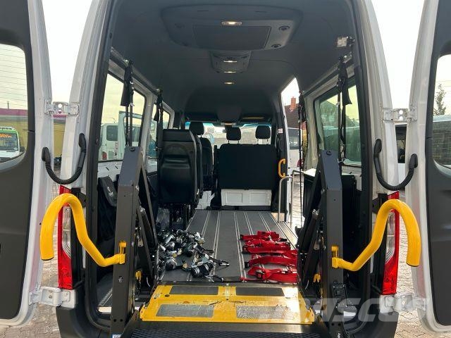 Mercedes-Benz Sprinter 311 Mobility 23 LIFT KLIMAT Rollstuhl Minibuses