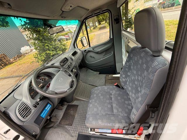 Mercedes-Benz SPRINTER 311 - WUMAG WT 200 - 32 TKm - 1. Hand Pacēlāji uz automašīnas bāzes